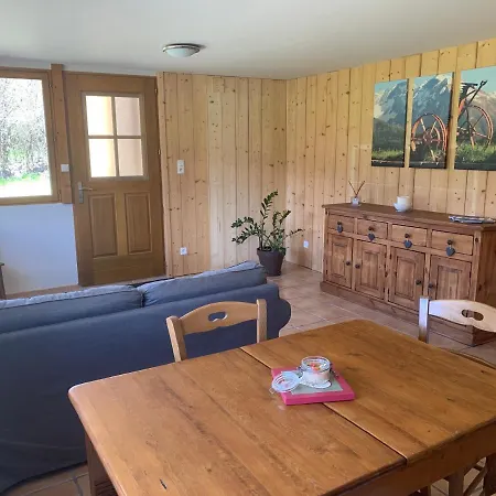 L'escale En Ubaye Bed & Breakfast Saint-Pons (Alpes-de-Haute-Provence)